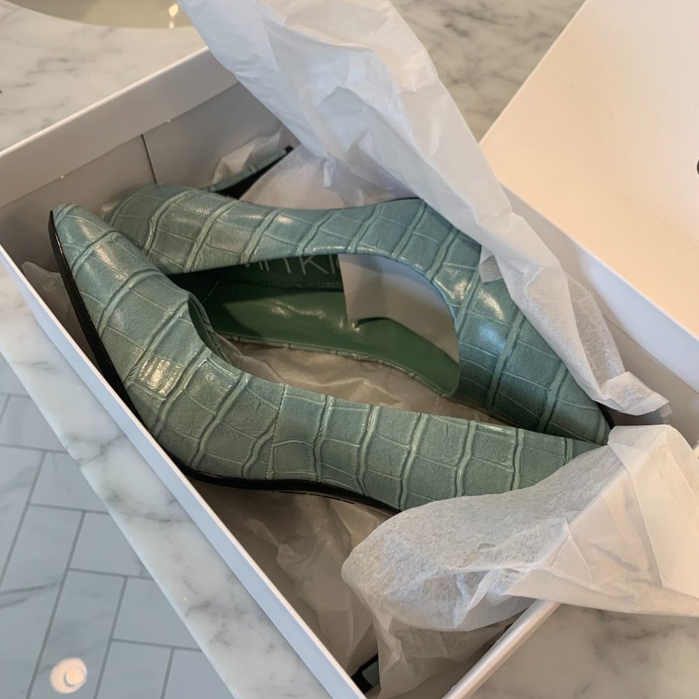 Calvin Klein Kamara Croco Embossed VIP Women's Pump M Shoes